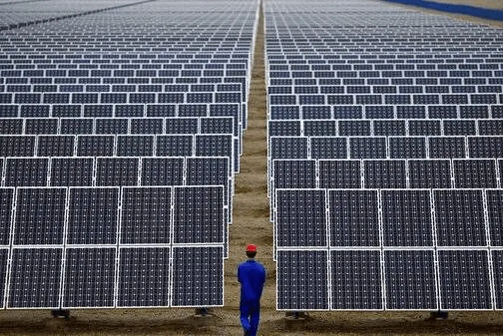 پاسخ کویر به تهدید زیرساخت‌ها؛ یزد دومین قطب برق پاک ایران شد