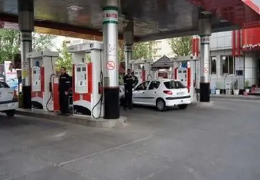 پیشنهاد مهم به دولت پزشکیان درباره قیمت بنزین