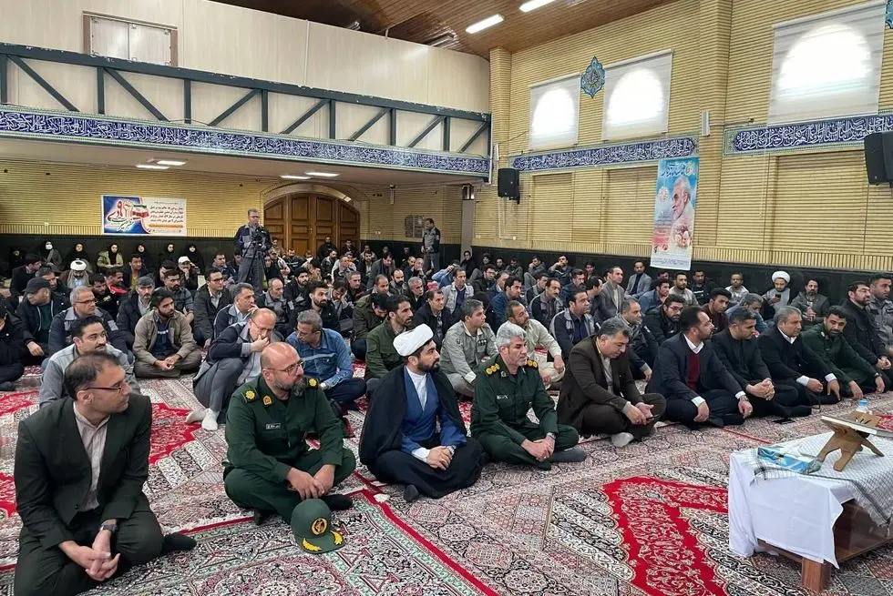 هم اکنون ؛ مراسم گرامیداشت
حماسه ۹ دی