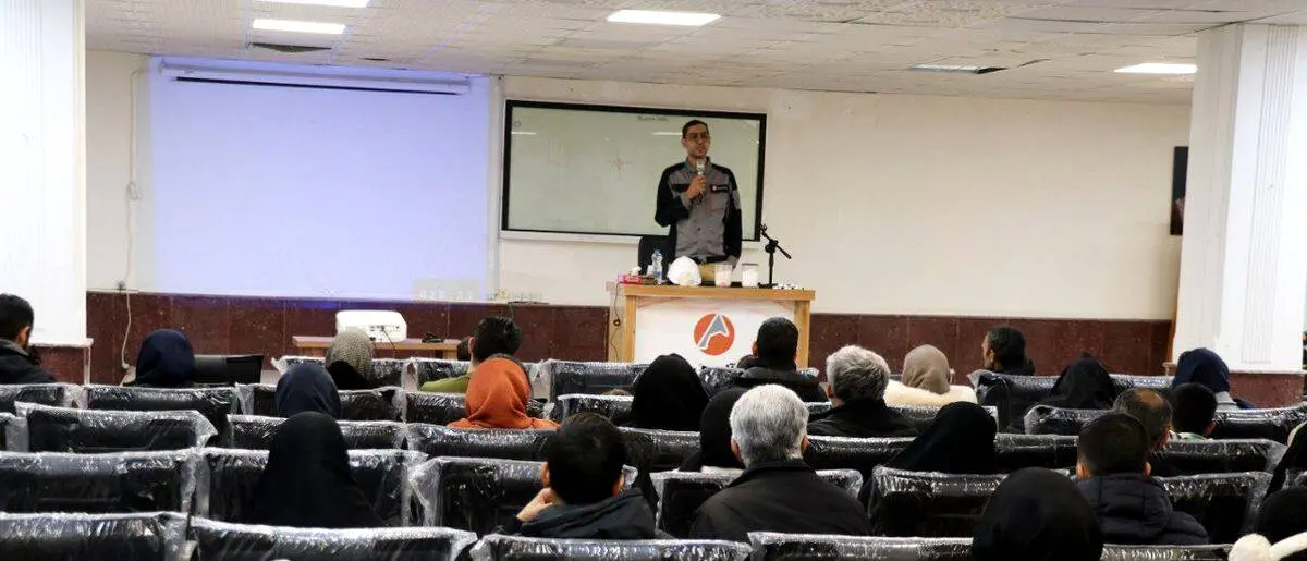 برگزاری نخستین تور بازدید خانوادگی از شرکت آلومینای ایران در ایام الله دهه مبارک فجر