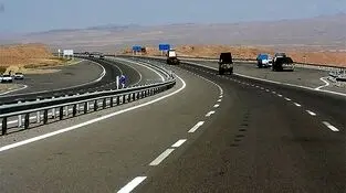 اضافه شدن ۳۰۰ کیلومتر بزرگراه به شبکه جاده‌ای کشور