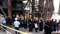 بازدید جمعی از دانشگاهیان هرمزگان از شرکت صبا فولاد خلیج فارس در قالب دوره روایت پیشرفت "صمت انقلاب"
بازدید جمعی از دانشگاهیان هرمزگان از شرکت صبا فولاد خلیج فارس در قالب دوره روایت پیشرفت "صمت انقلاب