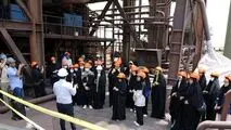 بازدید جمعی از دانشگاهیان هرمزگان از شرکت صبا فولاد خلیج فارس در قالب دوره روایت پیشرفت "صمت انقلاب"
بازدید جمعی از دانشگاهیان هرمزگان از شرکت صبا فولاد خلیج فارس در قالب دوره روایت پیشرفت "صمت انقلاب