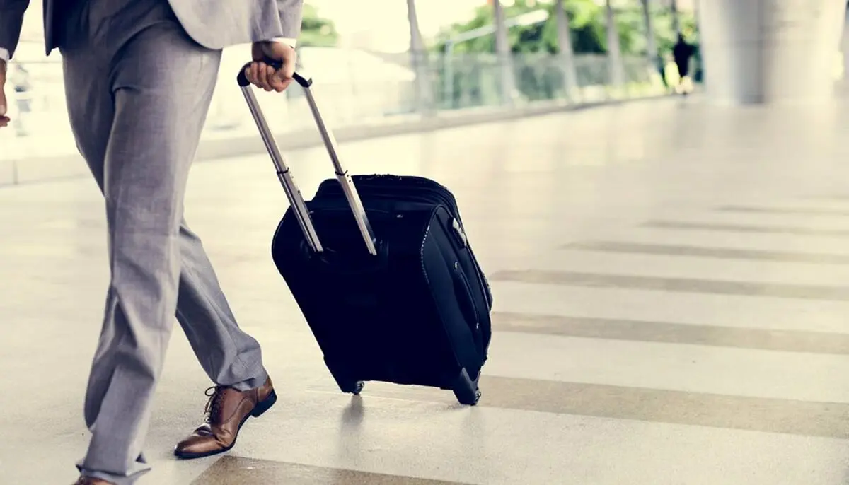 چطور سفر کاری خود را بدون استرس برنامه‌ریزی کنیم؟ نکات ضروری برای مسافران تجاری
