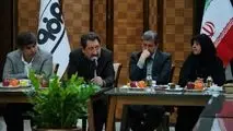 وزیر صمت در جریان سفر به استان اصفهان مطرح کرد؛
نیاز صنایع برای واردات تجهیزات و مواد اولیه اولویت‌بندی شد/ استمرار بسته ۷۰۰ همتی حمایت دولت از صنعت