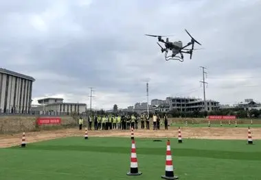 پهپادها از زمین شارژ می‌شوند