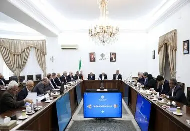 ارائه گزارش عملکرد و اقدامات هیئت تصفیه تعاونی‌های منحل شده/ بررسی رفع موانع تردد ایرانیان خارج از کشور به داخل کشور/دکتر عارف: مسیر خدمت‌رسانی به مردم با وحدت و هماهنگی سه قوه هموارتر می‌شود