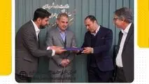 روز خوب بهارستان
امضای ۵۰۰۰هزار میلیارد ریال قرارداد عمرانی در شهر جدید بهارستان