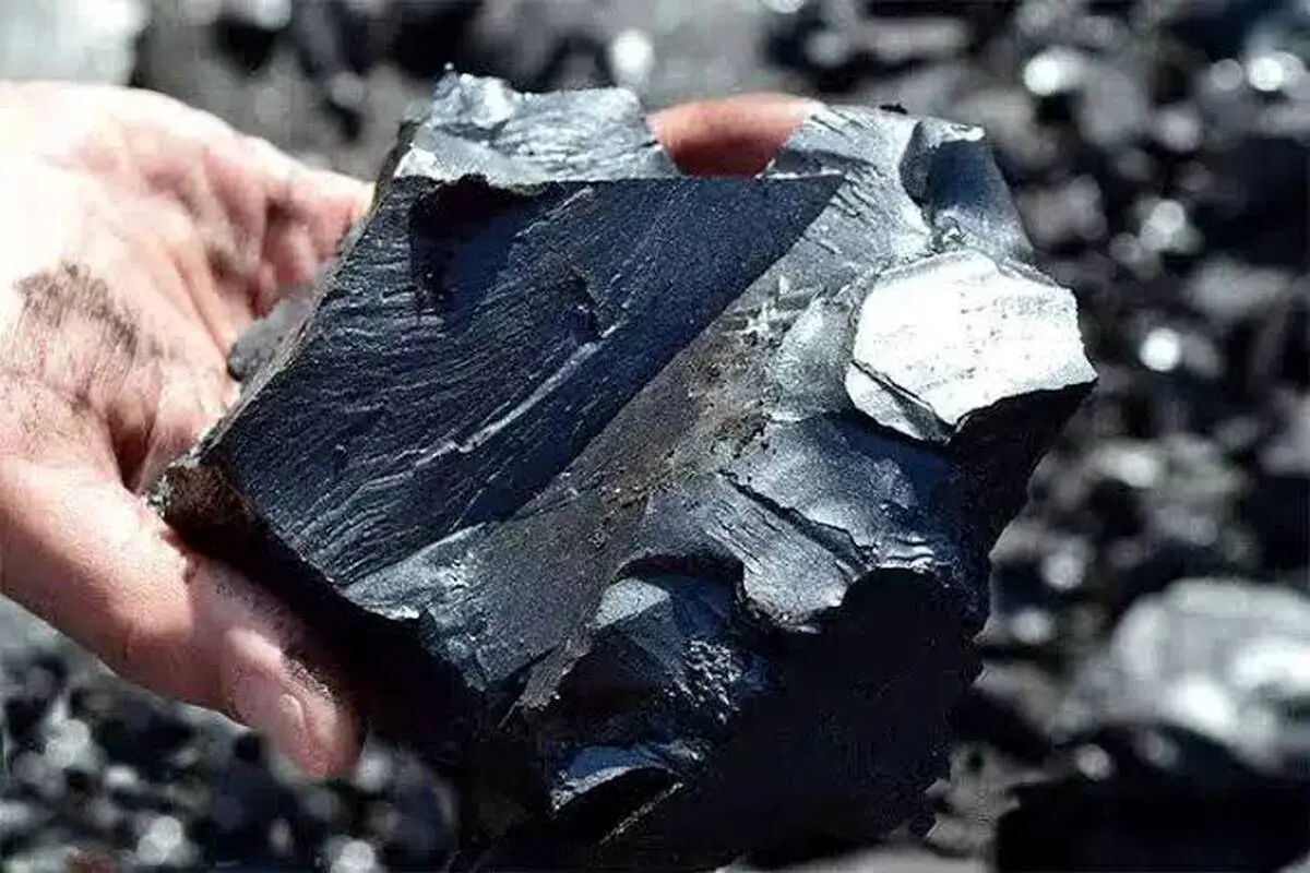 قیر تهاتری را هدف نگیرید، مردم مناطق محروم هزینه آن را خواهند داد