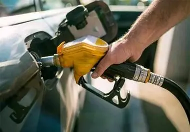 دولت مجاز به واردات بنزین شد


