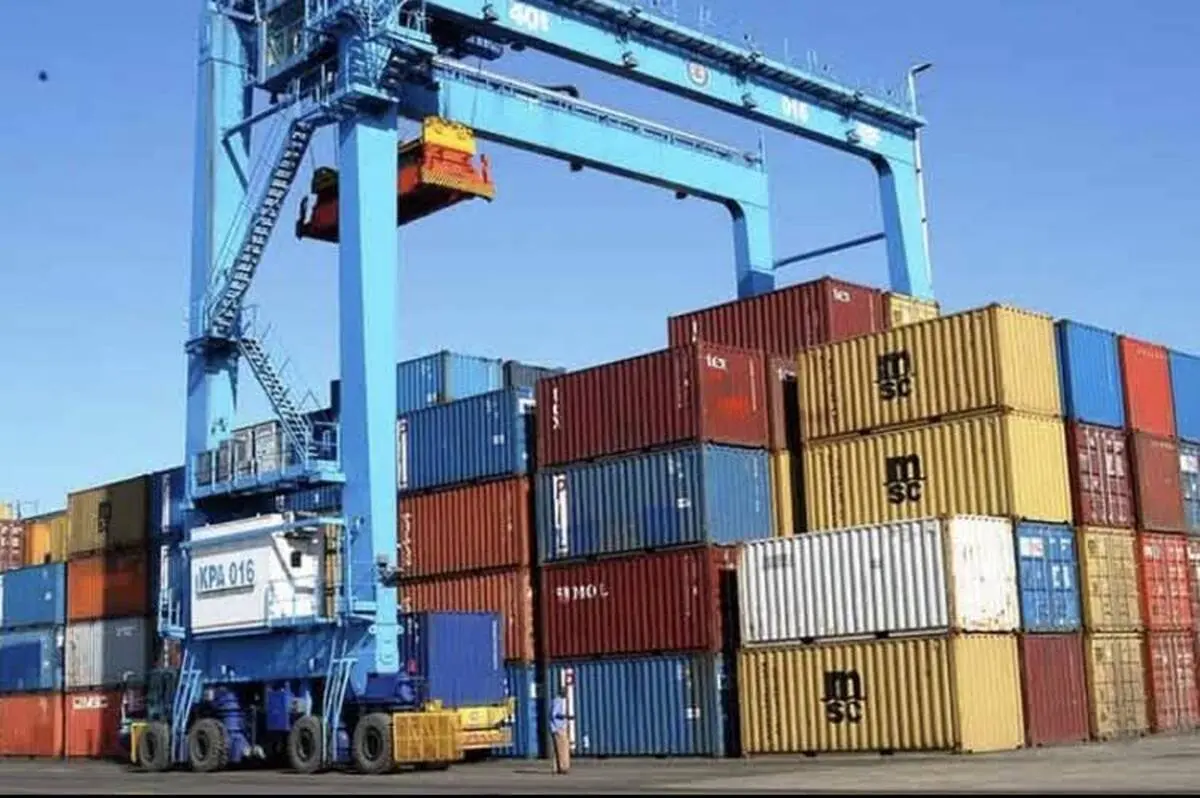 در یازده ماهه امسال
یک میلیارد و ۱۳۴ میلیون دلار کالا از گمرکات استان اصفهان صادر گردید