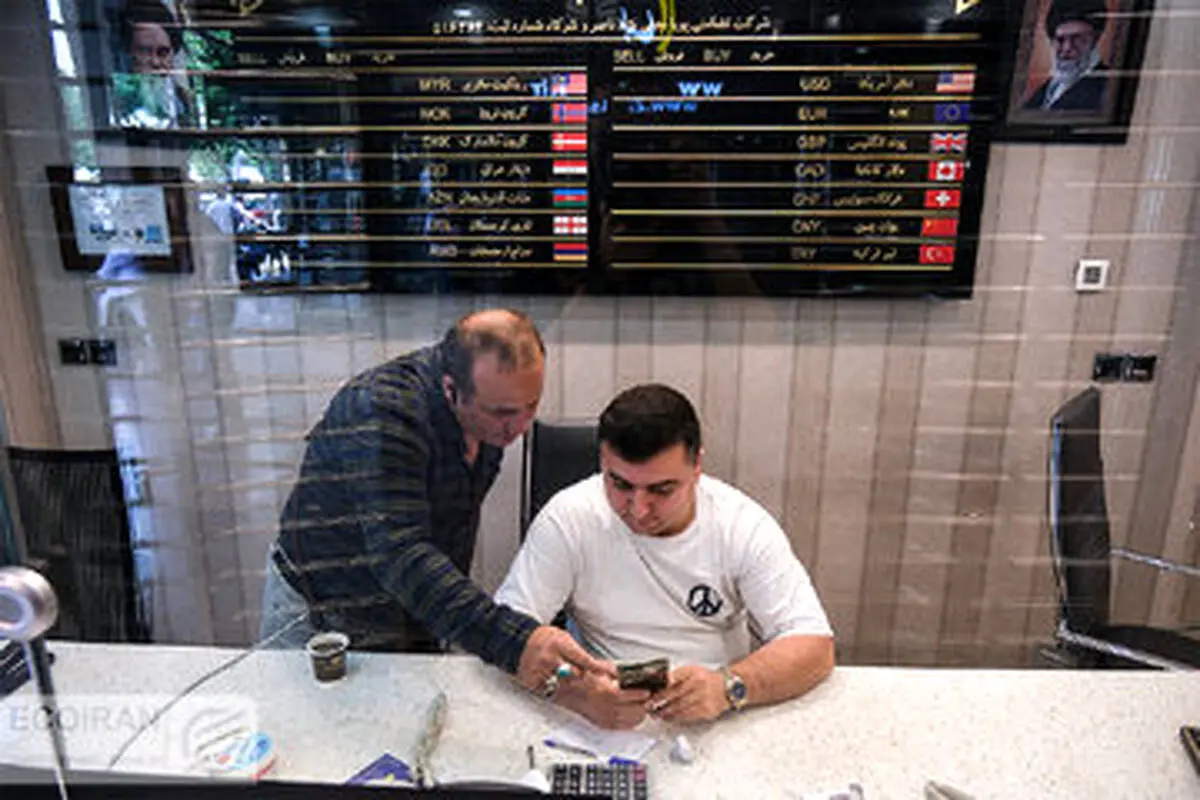 بازار ارز آماده‌باش شد
