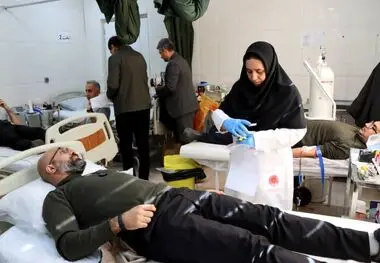 اهدای خون کارکنان شرکت فولاد غدیر نی‌ریز در راستای ایفای مسئولیت اجتماعی