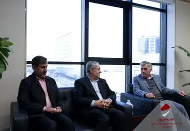 بازدید مدیرعامل صبانور از شرکت معدن‌کار باختر
