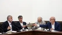 دکتر عارف: ستاد، نقش هماهنگی دارد/ صدای واحدی برای مبارزه با فساد داشته باشیم/نتایج اجماع داخلی قابل مشاهده است/ جامعه نسبت به مسئله فساد حساس است/ به جای رسیدگی به مسائل جزئی باید به سمت ریشه‌کن کردن مفاسد اقتصادی حرکت کنیم