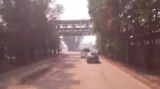 بازدید تیم فوتبال ساحلی شرکت فولاد هرمزگان با همراهی مدیر امور ورزش حرفه‌ای و سایر عوامل اجرایی این باشگاه از خطوط تولید و اهدای البسه ورزشی باشگاه به کارکنان خطوط تولید
