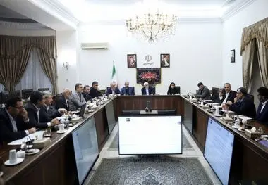 مردم در جنگ ۱۲ روزه خوش درخشیدند و سهم خود را ادا کردند حالا نوبت ما مسئولان است/ دشمنان هیچگاه نتوانستند درک درستی از مردم ایران داشته باشند/ راهبرد دولت این است که مردم محور اصلی فعالیت‌ها قرار بگیرند/ تاکید بر بازسازی هرچه سریعتر خسارات ناشی از حمله 