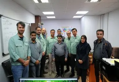 به مناسبت فرا رسیدن روز عصای سفید انجام شد؛ تجلیل از کارمند روشن‌دل شرکت فولاد هرمزگان