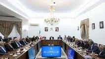 معاون اول رئیس‌جمهور در نشستی با اتحادیه دانشگاه‌ها و مؤسسه‌های آموزش عالی غیردولتی:
باید نهادهای علمی درآمد اختصاصی داشته باشند/دولت چهاردهم تفاوتی بین دانشگاه دولتی و غیردولتی قائل نیست/ مخالف هرگونه دخالت در بخش غیردولتی آموزش عالی هستیم/ در دهه‌های