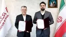 امضای تفاهم‌نامه همکاری میان بانک گردشگری و شرکت فولاد غدیر نی‌ریز