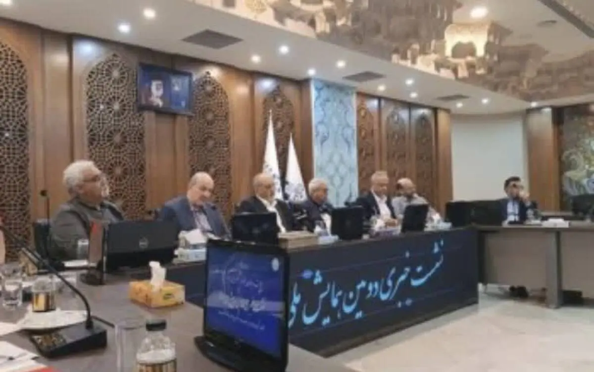دبیر علمی همایش ملی فولاد عنوان کرد :
حدود 40 درصد از فولاد کشور در اصفهان تولید می شود که حاکی از جایگاه تعیین کننده اصفهان در صنعت فولاد است 