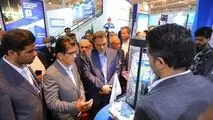 بازدید مدیرعامل شرکت ملی پالایش و پخش فرآورده‌های نفتی از غرفه هلدینگ پتروپالایش اصفهان