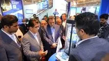 بازدید مدیرعامل شرکت ملی پالایش و پخش فرآورده‌های نفتی از غرفه هلدینگ پتروپالایش اصفهان