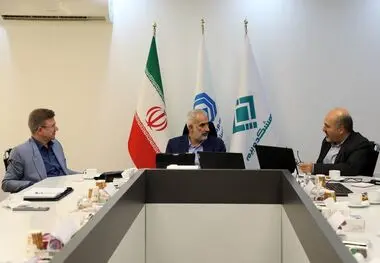 از پیشگامی در هوش مصنوعی تا رونمایی از سامانه «بیم‌بوک» و سند تحول دیجیتال پژوهشکده بیمه
