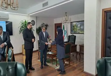 به مناسبت گرامیداشت روز زن، تجلیل از بانوان شاغل در فولاد سنگان