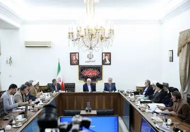 باید با بهره‌گیری از ظرفیت مراکز پژوهشی و تحقیقاتی جهان و به زبان روز ارزش‌های اسلامی و اخلاقی را به جهان معرفی کرد/ وحدت و همبستگی اسلامی راهبرد اصلی و مهم نظام جمهوری اسلامی ایران است/معرفی ویژگی های شخصیتی، رسالت و منش پیامبر اکرم (ص) وظیفه همه ارکان ک