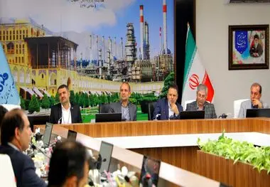 انتقال دانش فنی و تجهیزات، تبادل اطلاعات و حضور سازندگان داخلی در بازار های جهانی