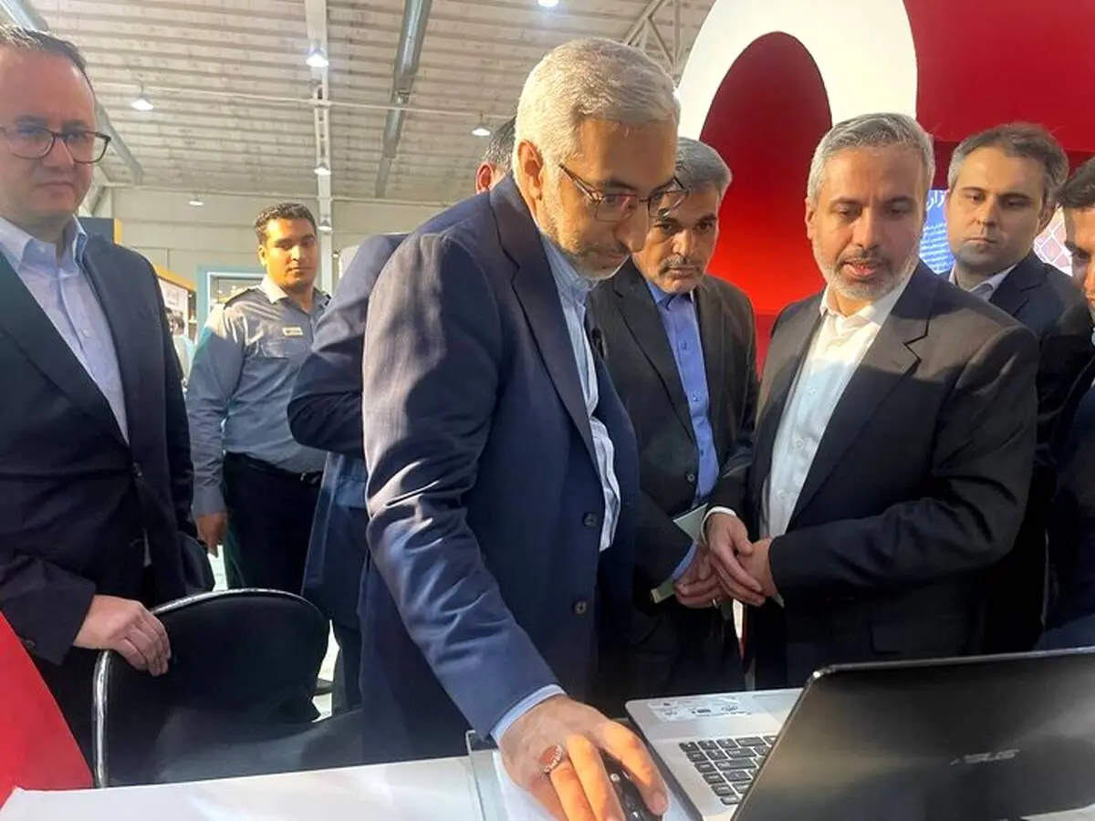 مهمترین رویدادهای دومین روز از نمایشگاه فاینکس ۱۵