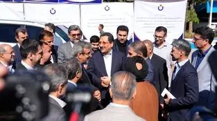 افتتاح فاز توسعه ای شرکت دانش بنیان داروسازی نصر فریمان با حضور وزیر صمت 