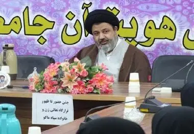 جشن حضور تا ظهور قرارگاه تعالی زن و خانواده سپاه ماکو برگزار شد

