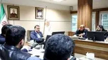 مدیرعامل شرکت ملی صنایع مس ایران در دیدار با نمایندگان کارگری تأکید کرد:
عدالت در پرداخت و ارتقای جبران خدمات کارگران در دستور کار شرکت مس