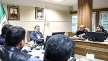 مدیرعامل شرکت ملی صنایع مس ایران در دیدار با نمایندگان کارگری تأکید کرد:
عدالت در پرداخت و ارتقای جبران خدمات کارگران در دستور کار شرکت مس