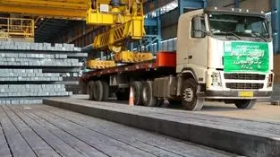 فولاد غدیر نی ریز فراتر از مرزها
ارسال اولین محموله صادراتی شمش فولاد غدیر نی ریز