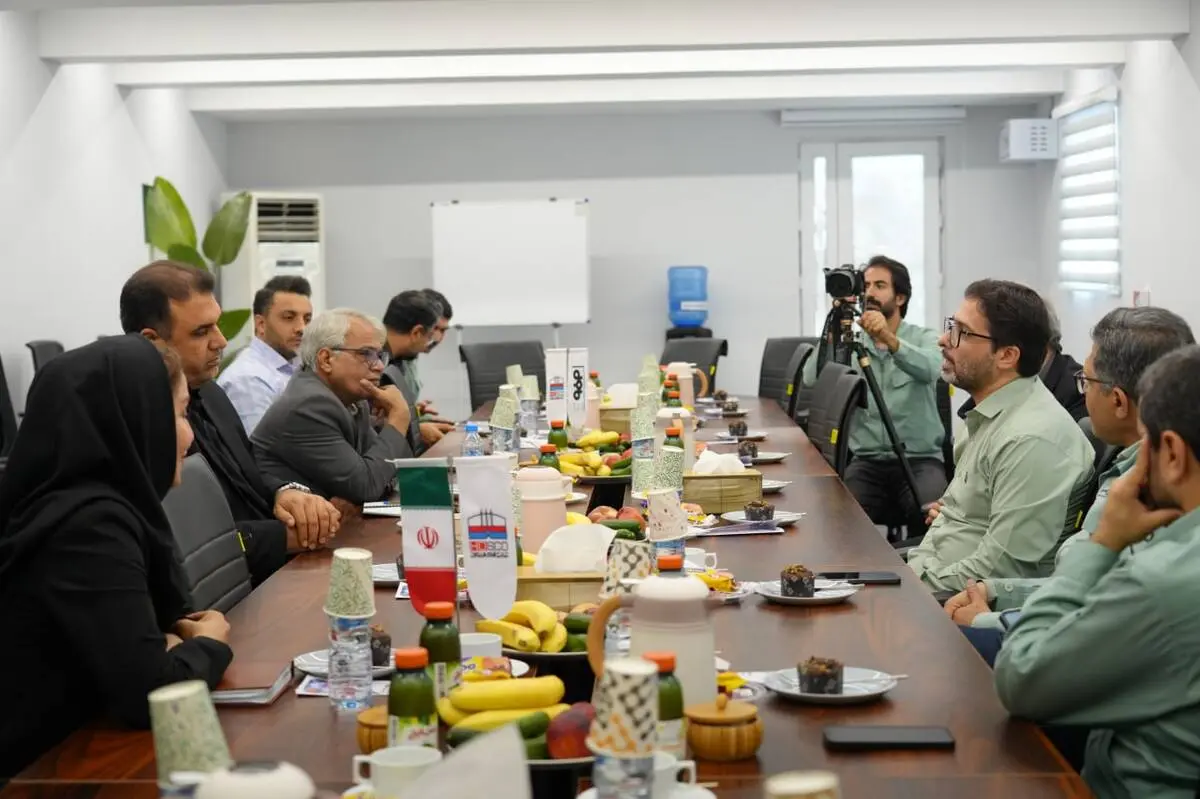 رئیس سازمان صمت استان هرمزگان: سرمایه‌گذاری فولاد هرمزگان بر نوآوری، آینده‌نگرانه است