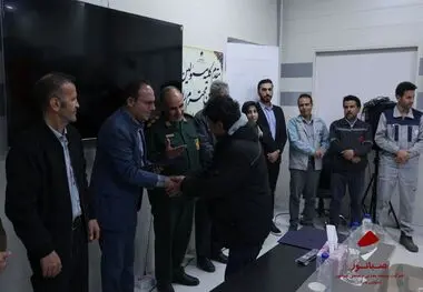 قدردانی از کارگران برگزیده مجتمع شهرک صبانور در روز جهانی کارگر