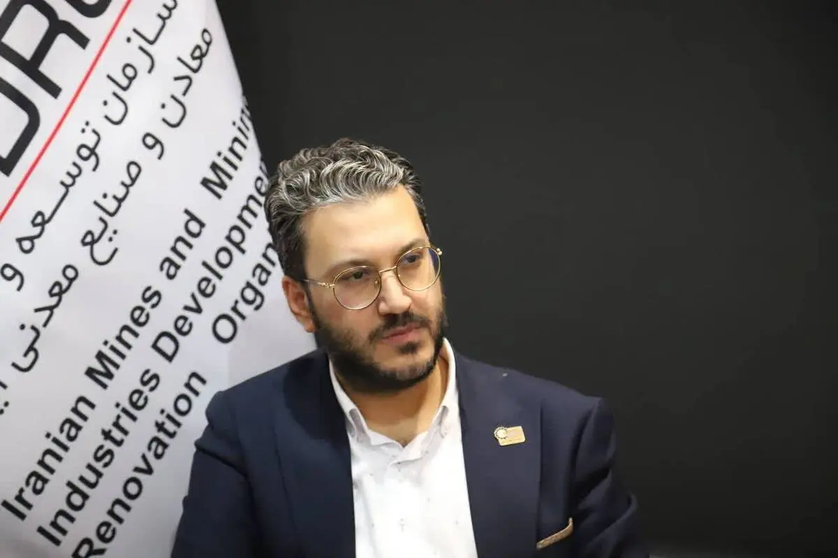 *پیام سید امیر برهانی نائینی، مدیرعامل منطقه ویژه اقتصادی لامرد به مناسبت روز صنعت و معدن؛*