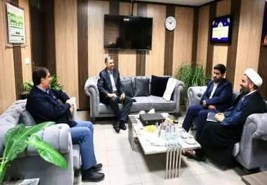 دیدار نماینده آستان قدس رضوی در خوزستان با قائم مقام مدیرعامل فولاد خوزستان


