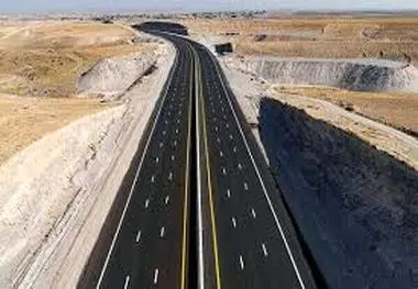  36 کیلومتر دیگر از آزادراه حرم تا حرم در محور گرمسار - سمنان امروز افتتاح شد.