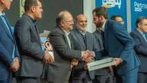 دریافت تندیس برنز شرکت برتر در نوآوری توسط پتروشیمی آریاساسول
