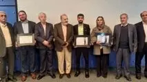 درخشش روابط عمومی فولاد اکسین در نوزدهمین جشنواره ملی انتشارات روابط‌ عمومی‌های ایران

