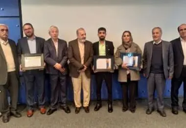 درخشش روابط عمومی فولاد اکسین در نوزدهمین جشنواره ملی انتشارات روابط‌ عمومی‌های ایران

