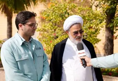 نماینده ولی فقیه در استان هرمزگان مطرح کرد:
سرمایه‌گذاری فولاد هرمزگان در سواحل، تضمین رشد پایدار صنعت فولاد