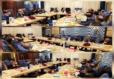 حضور مدیرعامل فولاد اکسین خوزستان در نشست تخصصی شرکت‌ های بزرگ فولادی کشور