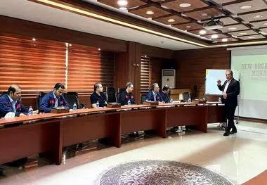 دوره آموزشی «مدیریت نوین سازمانی» در فولاد اکسین برگزار شد