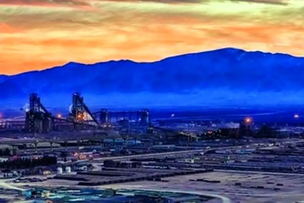 پس از حمله جنایتکارانه دشمن صهیونی- آمریکایی صورت گرفت؛
*بازدید رئیس هیأت عامل ایمیدرو از مجتمع فولاد مبارکه