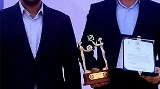 انتخاب سرویس؛ بر قله خدمات پس از فروش کشور با دریافت تندیس واحد نمونه ملی استاندارد